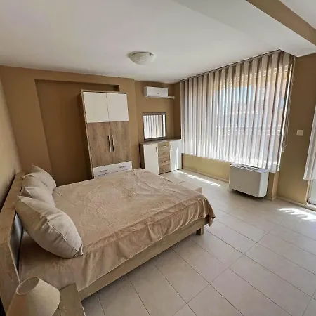 Valemar Апартаменты *