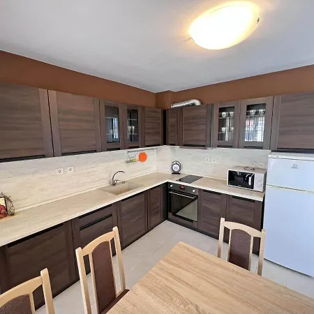 Apartment Valemar *