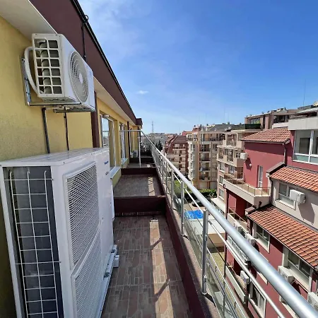 Valemar Apartment