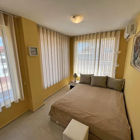 Valemar Apartment Pomorie